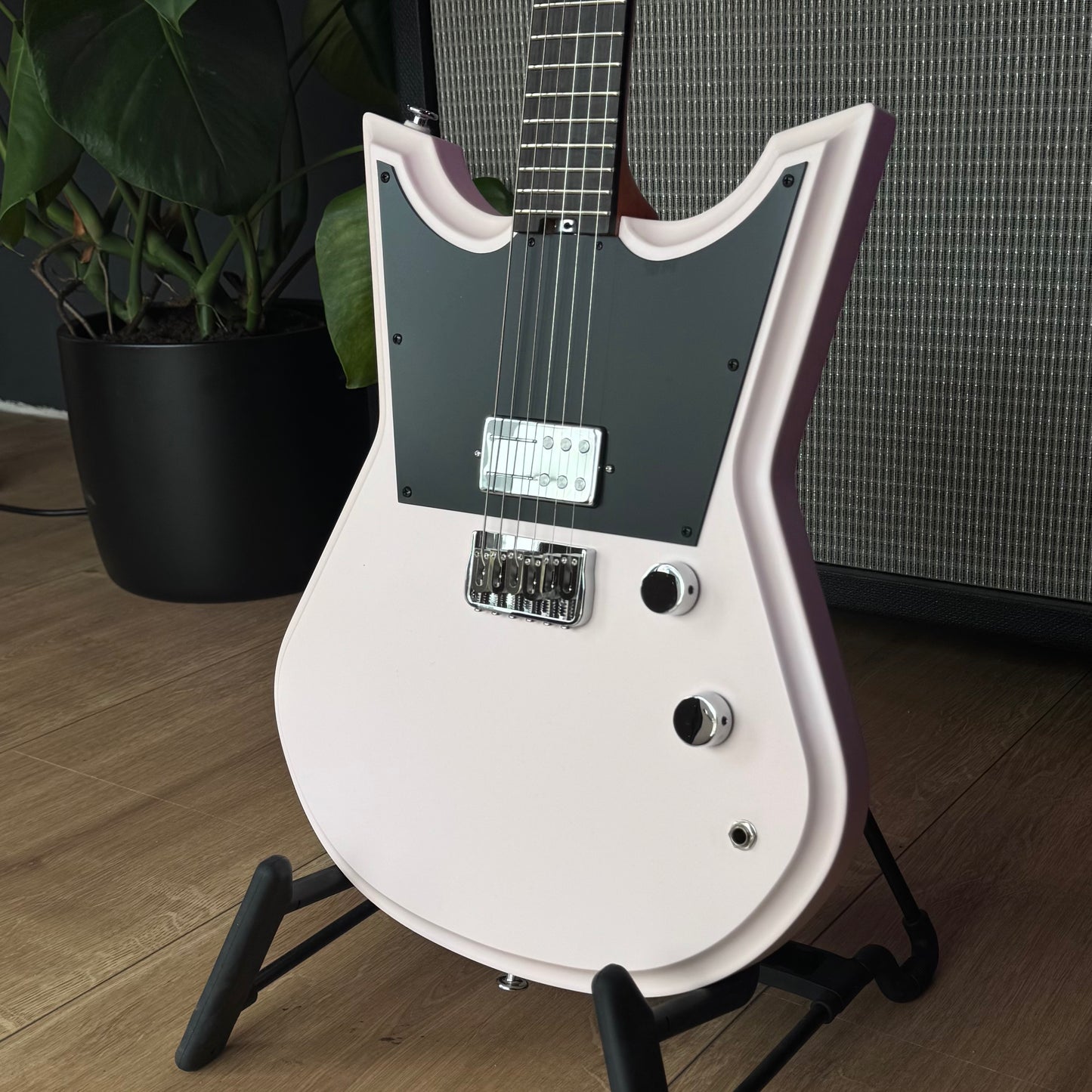 #0089 - Independent Line - Light Pink