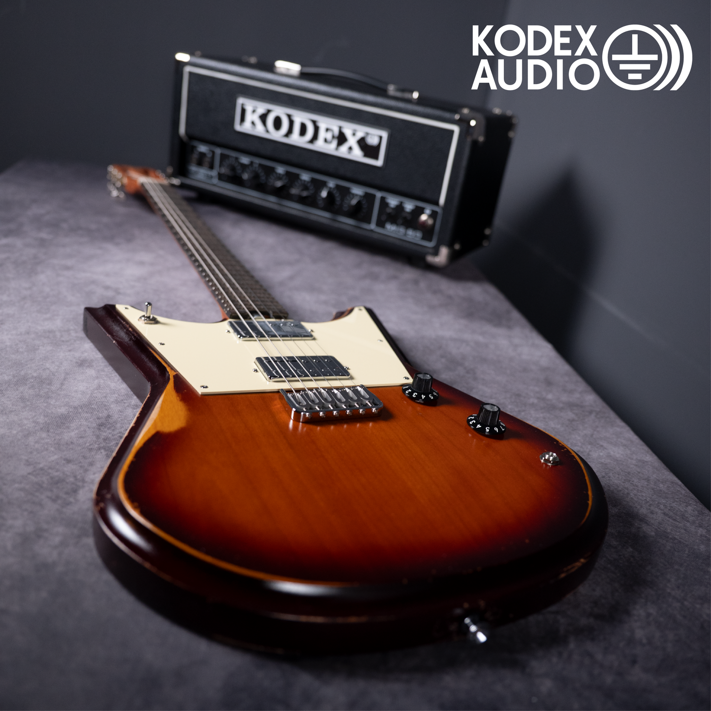 KODEX - Distressed Tobacco Burst (JPTR FX EDITION)