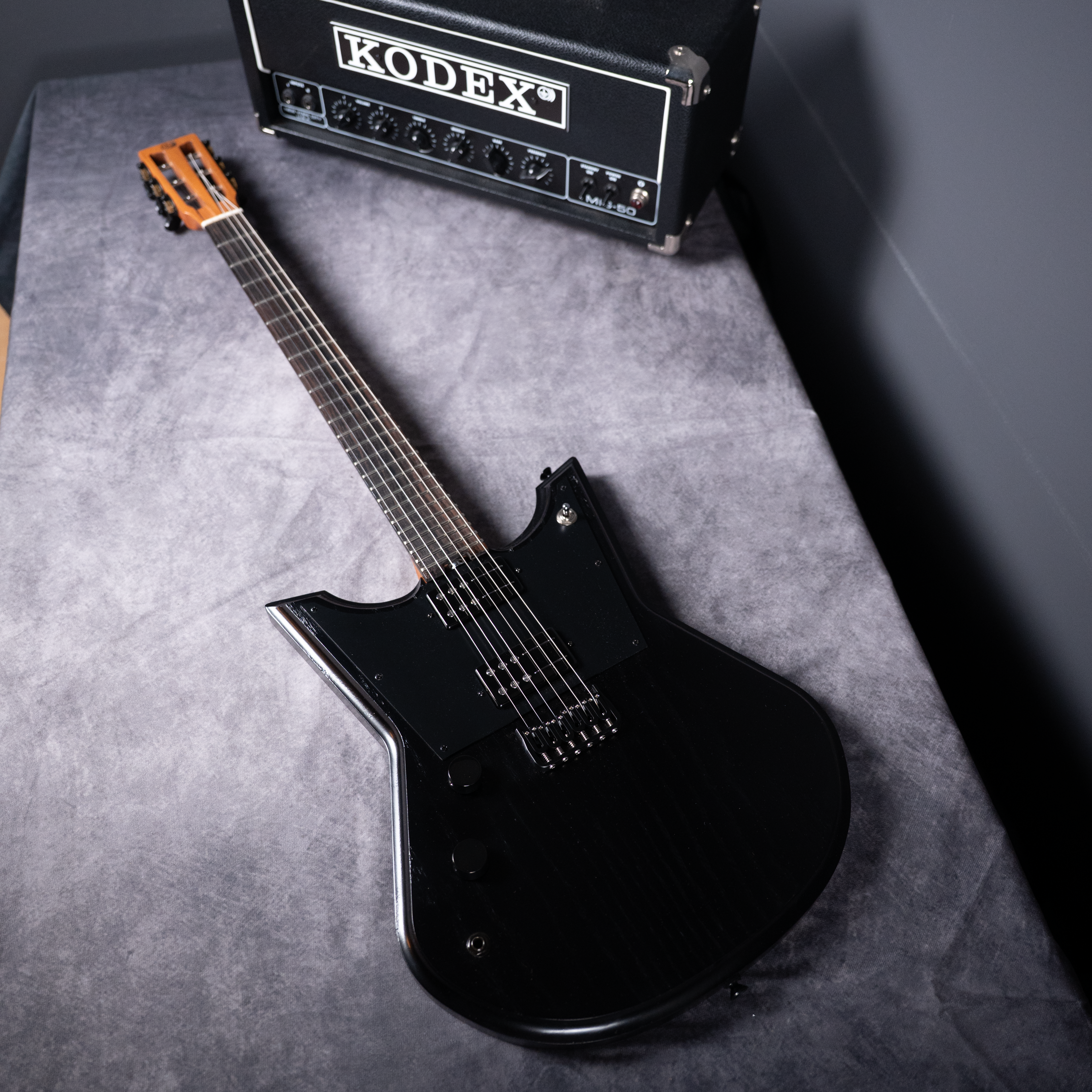 SALE // KODEX - LEFTY - Black (semi custom) – KODEX AUDIO SALE // KODEX - LEFTY - Black (semi custom) – KODEX AUDIO