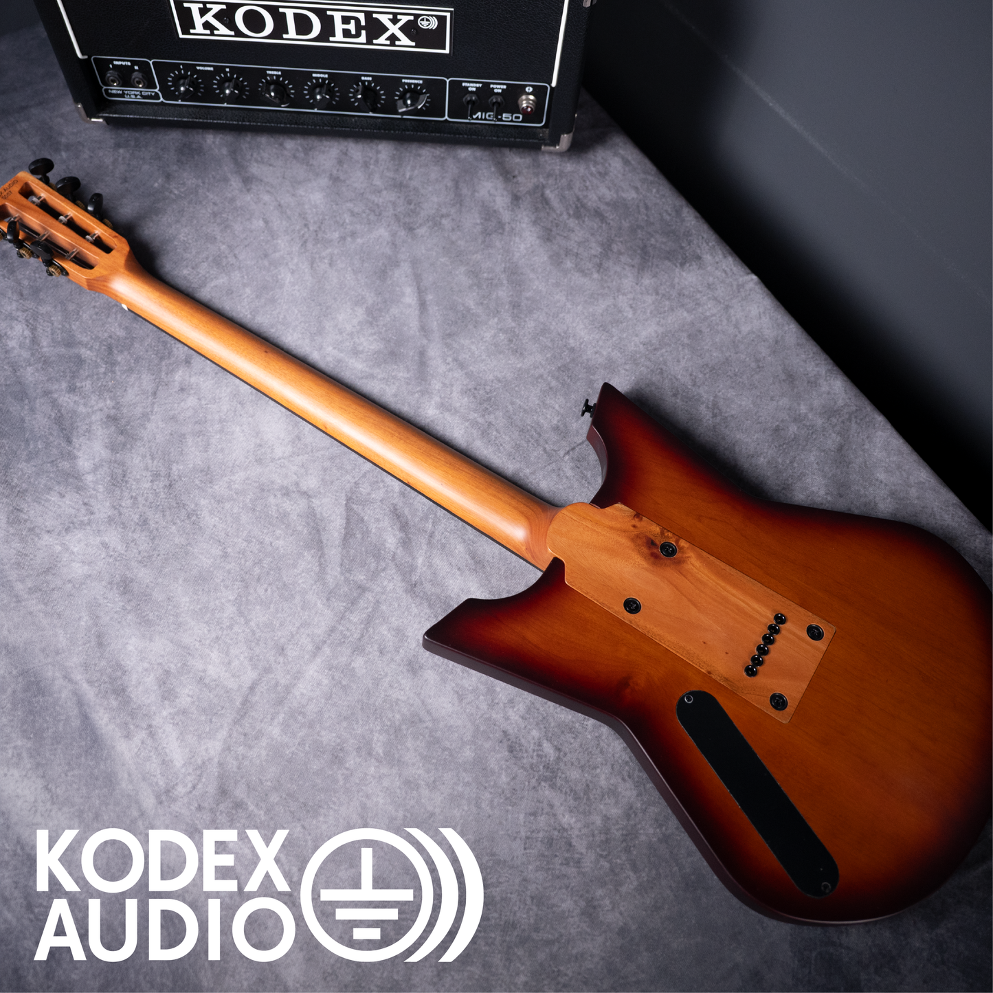 #0057 - KODEX - Tobacco Burst (Independent Line)