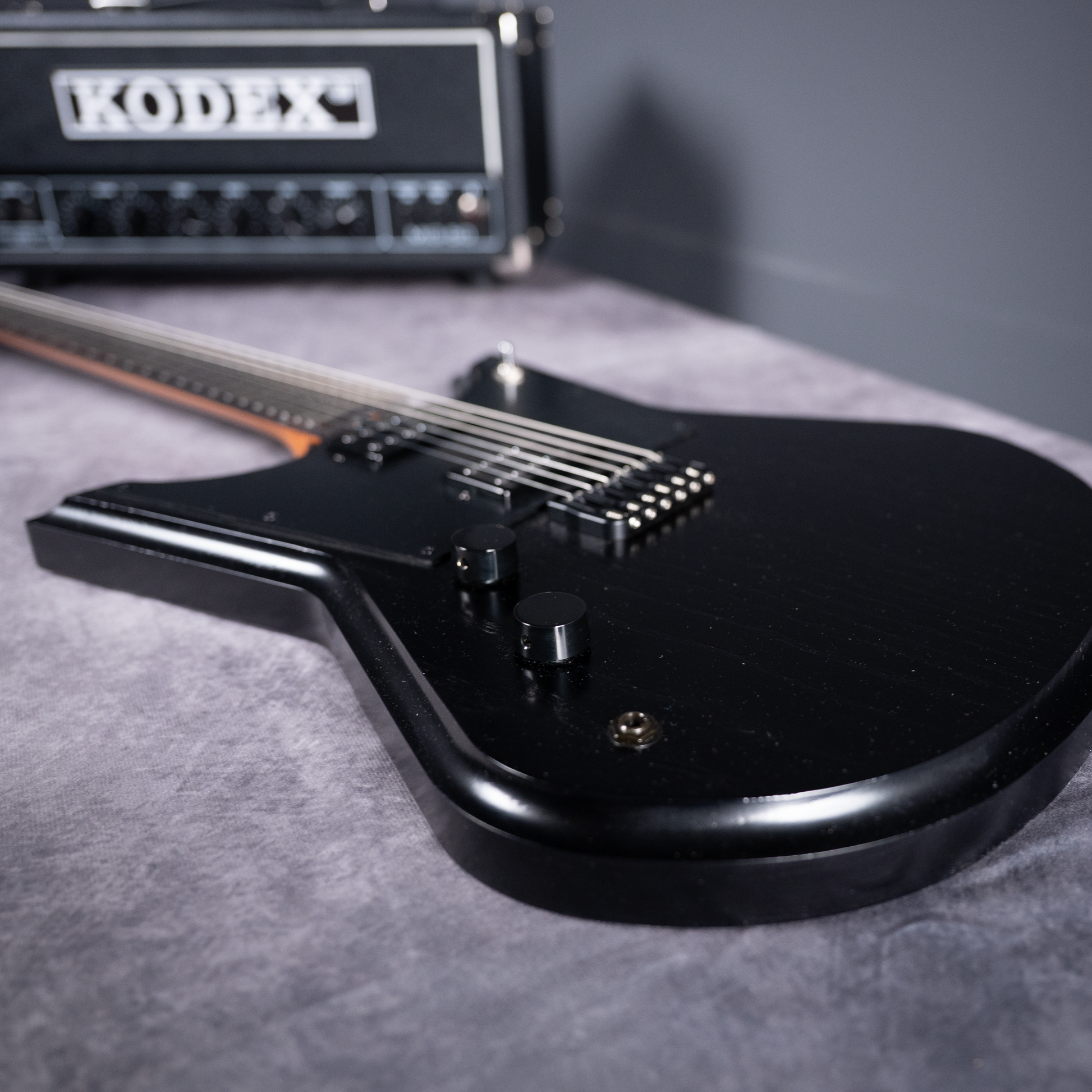 SALE // KODEX - LEFTY - Black (semi custom) – KODEX AUDIO SALE // KODEX - LEFTY - Black (semi custom) – KODEX AUDIO