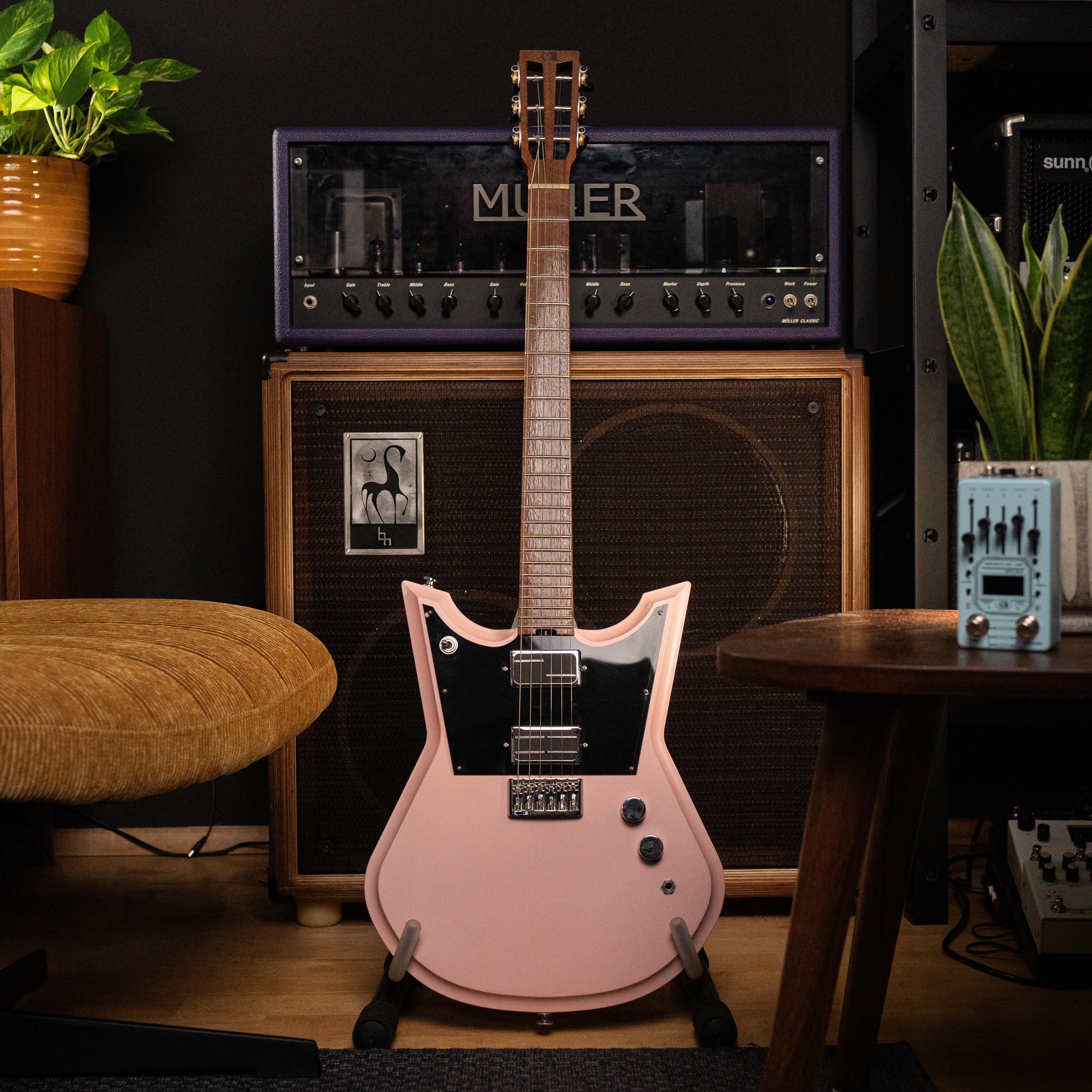 CUSTOM GUITARS – KODEX AUDIO